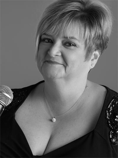 Tracy Mitchell Scottish Female Vocalist